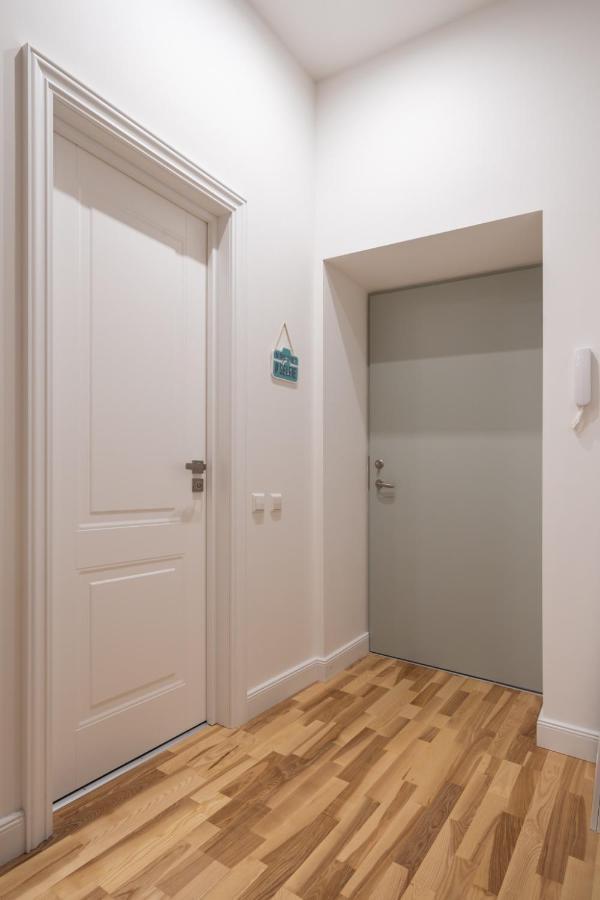 Lacplesa24 - Modern Studios In Riga City Center 外观 照片