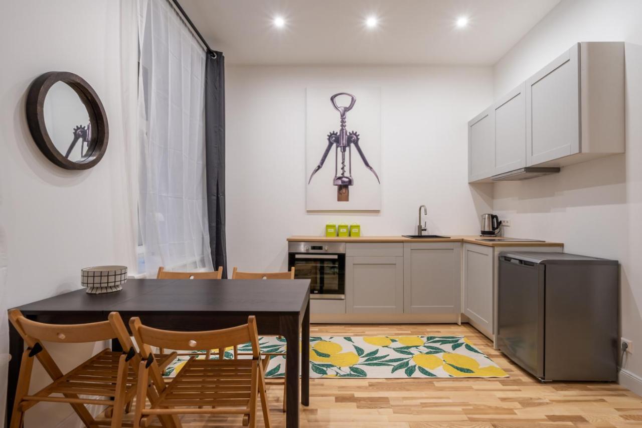 Lacplesa24 - Modern Studios In Riga City Center 外观 照片